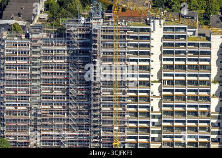 Vista aerea, blocco residenziale Hannibal II, impalcature per ristrutturazione e ristrutturazione, Vogelpothsweg, Dorstfeld, Dortmund, zona della Ruhr, Renania settentrionale-ovest Foto Stock