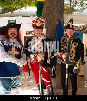 Parigi, Francia. 6 settembre 2025. La Fête de Paris, festival popolare, che celebra il patrimonio vivente viaggiando indietro nel tempo, con costumi d'epoca e diverse attività a Parigi, in Francia. Credito: Elena Dijour/Alamy Live News. Foto Stock