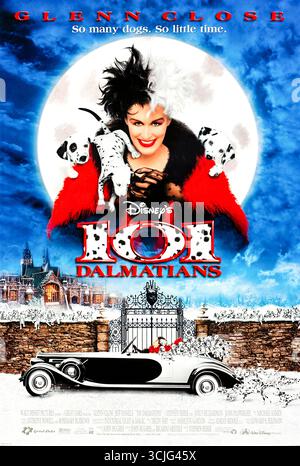 101 Dalmatians (1996) diretto da Stephen Herek e interpretato da Glenn Close, Jeff Daniels e Joely Richardson. Cruella de Vil fa di tutto per catturare una cucciolata di cuccioli dalmati per un cappotto di pelliccia, ma è superata a ogni curva. Fotografia di un poster originale del 1996 USA a un foglio SOLO PER USO EDITORIALE. Crediti: BFA / Walt Disney Pictures Foto Stock