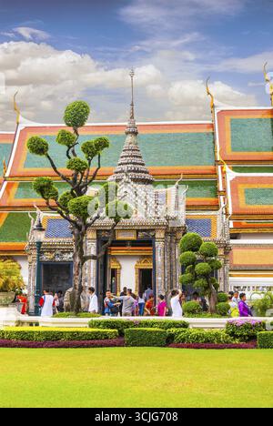 Bangkok, Thailandia - Sep 11, 2015: la gente per visitare il Wat Phra Kaew, il Tempio del Buddha di Smeraldo, Bangkok Foto Stock
