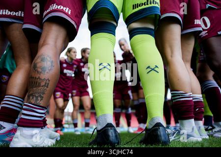 Londra, Regno Unito. 7 settembre 2025. Londra, Inghilterra, 07 settembre 2025: Giocatori del West Ham prima della partita della Womens Super League tra il Tottenham Hotspur e il West Ham a Brisbane Road a Londra, Inghilterra. (Foto di Pedro Porru/Sports Press Photo/SPP) credito: SPP Sport Press Photo. /Alamy Live News Foto Stock