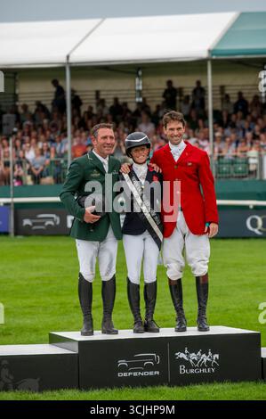 Stamford, Regno Unito. 7 settembre 2025. Austin o'Connor, Rosalind Canter e Harry Meade sono i primi tre dei Defender Burghley Horse Trials del 2025 tenuti nei terreni di Burghley House a Stamford, Lincolnshire, Inghilterra, Regno Unito. Credito: Jonathan Clarke/Alamy Live News Foto Stock