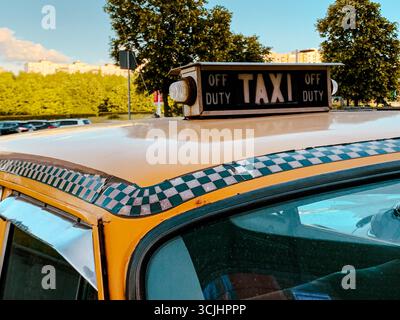 Cartello taxi fuori servizio auto retrò Work Shift taxi Vintage Car Foto Stock