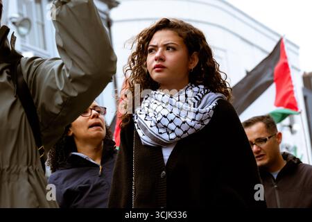 Cork, Irlanda. 6 settembre 2025. Manifestanti alla campagna di solidarietà palestinese di Cork che ha riunito quasi 700 persone in Grand Parade prima di marciare nella contea di Cork. (Credit Image: © Annabelle Hamil/ZUMA Press Wire) SOLO PER USO EDITORIALE! Non per USO commerciale! Foto Stock