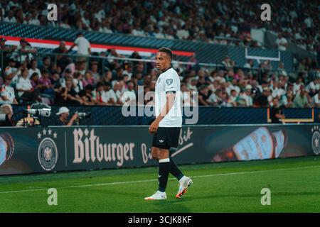 Colonia, Germania. 7 settembre 2025. Colonia, Germania, 7 settembre 2025 Jamie Leweling (#7 - Germania) durante la partita delle qualificazioni europee UEFA tra Germania e Irlanda del Nord al Rhein-energie-Stadion di Colonia, Germania. (Gabor Baumgarten/SPP) credito: SPP Sport Press Photo. /Alamy Live News Foto Stock
