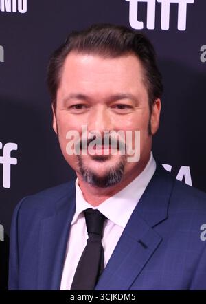 Toronto, Ontario. 7 settembre 2025. James Vanderbiltattconclude la prima di "Norimberga" durante il Toronto International Film Festival 2025 alla Roy Thomson Hall il 7 settembre 2025 a Toronto, Ontario Credit: Mpi099/Media Punch/Alamy Live News Foto Stock