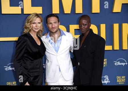 Veronica Ferres, Frederick Lau und Florence Kasumba bei der Weltpremiere von Disney Original serie Call My Agent Berlin in Berlin AM 08.09.2025 Foto Stock