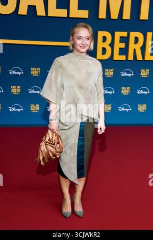 abb Anna Maria Muehe zu Gast auf dem roten Teppich bei der zur Deutschlandpremiere des Kino Films CHIAMA IL MIO AGENTE BERLIN im Kino Collosseum AM 08.09.2025 a Berlino Berlino Germania *** abb Anna Maria Muehe come ospite sul Red carpet alla prima tedesca del film CHIAMA IL MIO AGENTE BERLIN al cinema Collosseum l'8 settembre 2025 a Berlino Germania Foto Stock