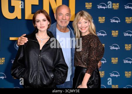 Emilia Schüle, Heiner Lauterbach und Heike Makatsch bei der Premiere der Disney+ serie "Call My Agent Berlin" im Colosseum Kino. Berlino, 08.09.2025 Foto Stock