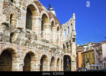 Rovine dell anfiteatro romano Arena di Verona, Italia Foto Stock