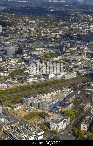 Vista aerea, nuovo quartiere della letteratura per uffici e appartamenti in costruzione tra Sachsenstrasse e Bert-Brecht-Strasse, vista sulla città, a sud Foto Stock