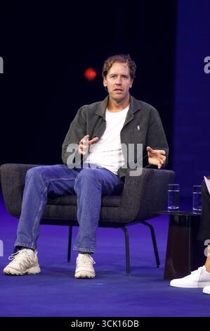 Sebastian Vettel auf der IAA Mobility 2025 a der Messe München. München, 09.09.2025 *** Sebastian Vettel all'IAA Mobility 2025 presso Messe München Monaco di Baviera, 09 09 2025 foto:xAgenturxWehnertx/xGränzdörferx/xFuturexImagex vettel 5908 Foto Stock