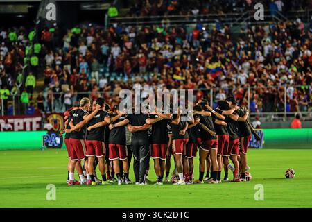 Maturin, Venezuela. 9 settembre 2025. Giocatori del Venezuela prima della partita tra Venezuela e Colombia per il 18° turno delle qualificazioni FIFA 2026, al Maturin Monumental Stadium, a Maturin, Venezuela, il 9 settembre 2025. Foto: Alejandro Teran/DiaEsportivo/Alamy Live News crediti: DiaEsportivo/Alamy Live News Foto Stock