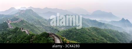 Vista panoramica della Grande Muraglia della Cina Foto Stock