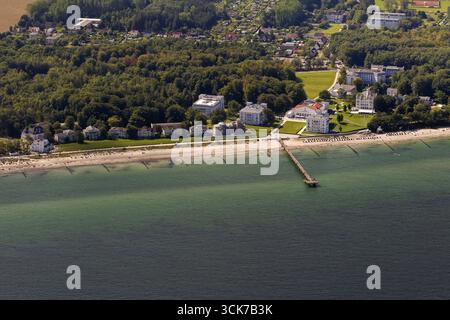 La più antica località balneare della Germania, l'hotel termale Strand, molo, molo, complesso alberghiero a 5 stelle Plus Kempinski Grand Hotel Heiligendamm, località del Mar Baltico, healt Foto Stock