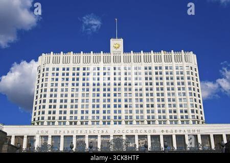 Casa bianca del parlamento a Mosca, Russia Foto Stock
