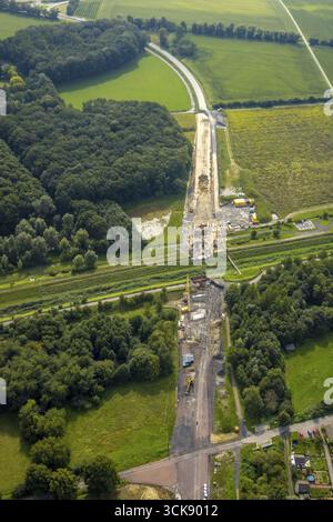 Vista aerea, cantiere della strada per la tangenziale L821n tra Erich-Ollenhauer-Strasse e Luenener Strasse, Oberaden, Bergkamen, Ruhr Foto Stock