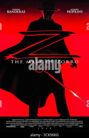 The Mask of Zorro (1998) diretto da Martin Campbell e interpretato da Antonio Banderas, Anthony Hopkins e Catherine Zeta-Jones. L'anziano Zorro Don Diego de la Vega fugge dalla prigione per addestrare il suo successore Alejandro Murrieta in una ricerca di vendetta e giustizia contro il governatore corrotto che ha distrutto la sua famiglia, portando a eroiche mascherate e romanticismo nella California del XIX secolo. Fotografia di un poster originale del 1998 USA a un foglio SOLO PER USO EDITORIALE. Credito: BFA / Sony Pictures Entertainment Foto Stock