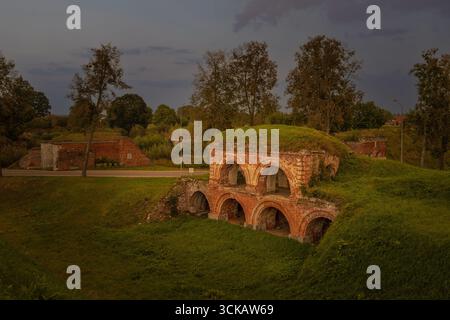 Antica fortezza abbandonata di Daugavpils in Lettonia Foto Stock