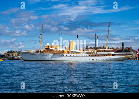 Danese Royal Yacht Dannebrog nel porto di Copenaghen, Danimarca, Europa settentrionale Foto Stock