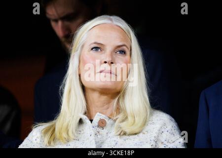 Oslo, Norvegia. 9 settembre 2025. Mette-Marit, Principessa della Corona di Norvegia vista alla partita di qualificazione al campionato del mondo 2026 tra Norvegia e Moldavia all'Ullevaal Stadion di Oslo. Foto Stock