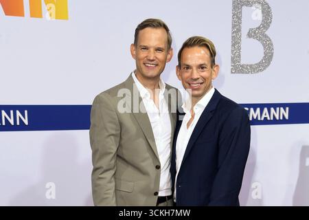 Hendrik Streeck e Paul Zubeil bei der Bertelsmann Party AM 11.09.2025 a Berlino Foto Stock