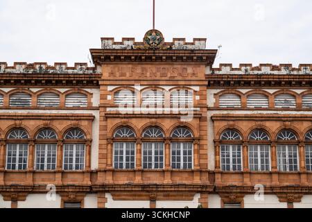 Edificio storico della dogana nel centro di Manaus, Amazonas, Brasile Foto Stock