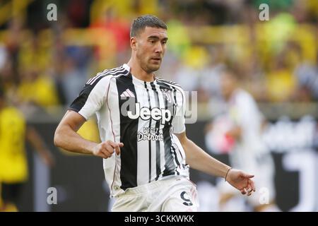 DORTMUND - Dusan Vlahovic della Juventus FC durante una partita amichevole tra Borussia Dortmund e Juventus allo stadio Signal Iduna Park il 10 agosto 2025, a Dortmund, Germania. ANP | Hollandse Hoogte | BART STOUTJESDIJK Foto Stock