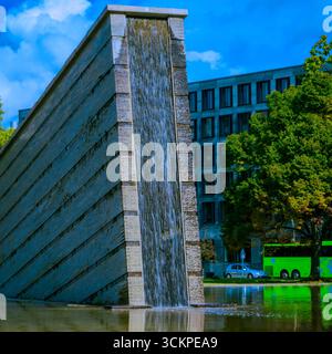 Mauerbrunnen im Invaliedenpark Berlin Germania 12-09-2025 Foto Stock