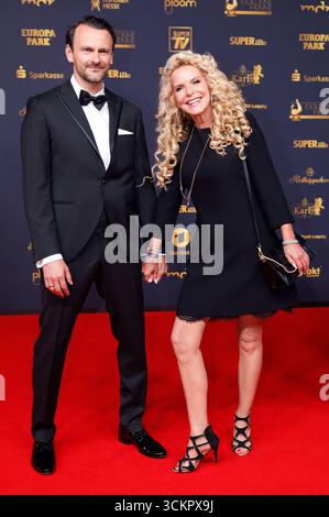 Victoria Herrmann mit Ehemann David Böthig bei der 31. Verleihung der Goldenen Henne 2025 a der Leipziger Messe. Lipsia, 12.09.2025 *** Victoria Herrmann con il marito David Böthig alla cerimonia di premiazione 31 Golden Hen 2025 presso Leipziger Messe Leipzig, 12 09 2025 foto:XR.xStoffelsx/xFuturexImagex henne 5371 Foto Stock