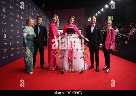 Goldene Henne 2025 Roter Teppich Roter Teppich Sponsor Goldene Henne 2025, 12.09.2025, Lipsia *** Goldene Henne 2025 Red Carpet Sponsor Goldene Henne 2025, 12 09 2025, Lipsia Copyright: XEventpressxFuhrx Foto Stock