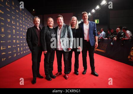 Goldene Henne 2025 Roter Teppich Roter Teppich Karat Goldene Henne 2025, 12.09.2025, Lipsia *** Goldene Henne 2025 Red Carpet Karat Goldene Henne 2025, 12 09 2025, Lipsia Copyright: XEventpressxFuhrx Foto Stock