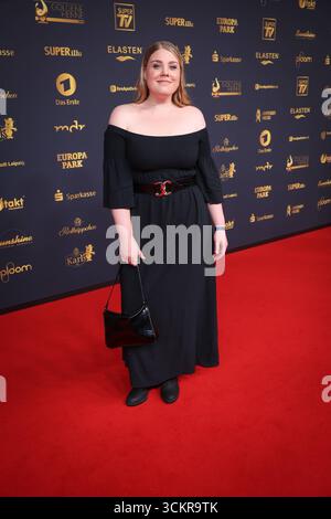 Goldene Henne 2025 Roter Teppich Roter Teppich Goldene Henne 2025, 12.09.2025, Lipsia *** Goldene Henne 2025 Red Carpet Goldene Henne 2025, 12 09 2025, Lipsia Copyright: XEventpressxFuhrx Foto Stock