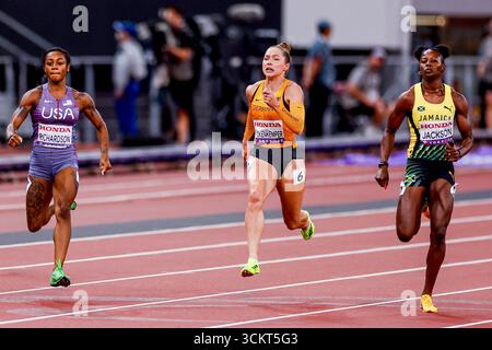 Gina Lückenkemper della Germania gareggia nei 100 metri femminili durante i Campionati mondiali di atletica leggera Tokyo 2025 del giorno 1 al Japan National Stadium il 13 settembre 2025 a Tokyo, in Giappone. (Crediti: Marcel ter Bals/MTB-Photo/Alamy Live News) Foto Stock