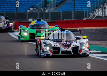 Silverstone, Royaume University. 13 settembre 2025. 84 LEMOINE Julien (fra), TROJANI Paul (fra), ANS Motorsport, Ligier JS P325 - Toyota, LMP3 Pro/AM, action84 LEMOINE Julien (fra), TROJANI Paul (fra), ANS Motorsport, Ligier JS P325 - Toyota, LMP3 Pro/AM, azione durante il quinto round della Michelin le Mans Cup 2025 sul circuito di Silverstone dal 12 al 14 settembre 2025 Foto Stock