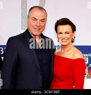 Clemens Toennies, Margit Toennies bei der Bertelsmann Party 2025 in der Berliner Repräsentanz Bertelsmann Unter den Linden 1. *** Clemens Toennies, Margit Toennies al Partito Bertelsmann 2025 presso l'Ufficio di rappresentanza Bertelsmann di Berlino Unter den Linden 1 Foto Stock