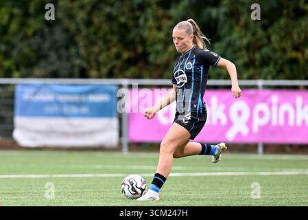 Aalter, Belgio. 13 settembre 2025. Amy Littel (4) di Brugge nella foto durante una partita di calcio femminile tra Club Brugge Dames YLA e SV Zulte Waregem nella seconda partita della stagione 2025-2026 della belga lotto Womens Super League, sabato 13 settembre 2025 ad Aalter, IN BELGIO. Crediti: Sportpix/Alamy Live News Foto Stock