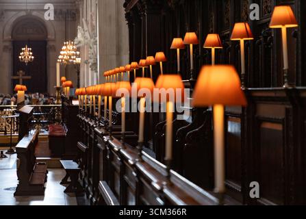 Una foto della Quire all'interno della Cattedrale di St. Paul, a Londra. Foto Stock
