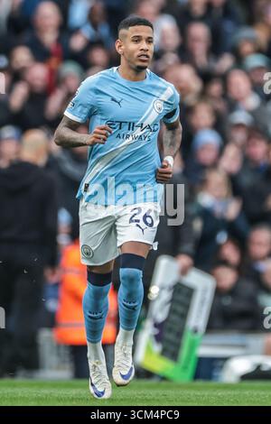 Savinho di Manchester City durante la partita di Premier League Manchester City vs Manchester United all'Etihad Stadium, Manchester, Regno Unito, 14 settembre 2025 (foto di Mark Cosgrove/News Images) Foto Stock