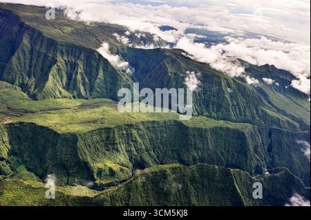 vue eyrienne, Ile de la Reunion, Departement francais d'Outre-mer, Ocean Indien//vista aerea, isola della Reunion, dipartimento d'oltremare della Francia, Oceano Indiano Foto Stock