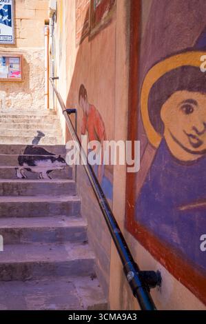 L'isola mediterranea di Malta e in particolare Mellieha, una città nel nord del paese sulla costa. Foto Stock