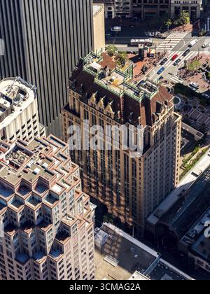 Edificio storico Sutter Street Montgomery Street, vista su SOMA, quartiere finanziario, centro città, San Francisco, San Francisco Bay area, ONU Foto Stock