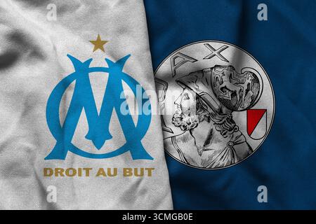 Pringsewu, Lampung; 16 settembre 2025; tessuto ondulato originale del logo della squadra di calcio di Marsiglia contro l'Ajax nella UEFA Champions League Foto Stock