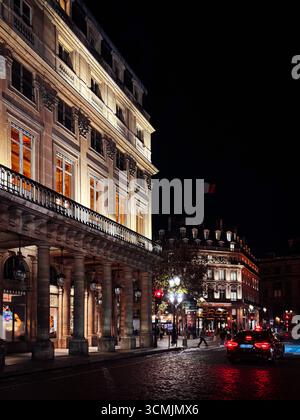 La Comédie francese di notte a Parigi, Francia Foto Stock