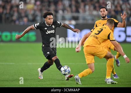 Torino, Italia. 16 settembre 2025. Weston McKennie della Juventus FC durante la partita di UEFA Champions League 2025/26 League Phase tra Juventus FC e Borussia Dortmund allo Juventus Stadium il 16 settembre 2025 a Torino. (Foto di Chris ricco) credito: Chris ricco/Alamy Live News Foto Stock