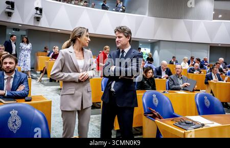 L'AIA - Henri Bontebal cda e Dilan Yeşilgöz vvd durante il primo giorno delle considerazioni politiche generali ANP /HOLLANDSE HOOGTE /ROBIN UTRECHT netherlands Out - belgio Out Foto Stock