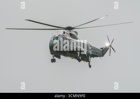 Londra, Regno Unito. 17 settembre 2025. La sicurezza è stretta a Winfield House, la residenza dell'ambasciatore americano a Regents Park, per la seconda visita di stato del presidente Donald Trump a Londra. Crediti: Guy Bell/Alamy Live News Foto Stock