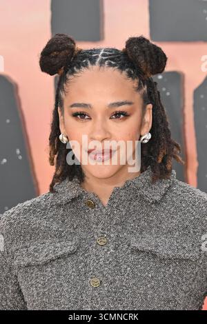 Harleston, Regno Unito. 16 settembre 2025. Londra, Regno Unito - 16 settembre 2025Yinka Bokinni alla premiere londinese di una battaglia dopo l'altra a Odeon Luxe Leicester Square, Londra, Inghilterra. CAP/JOR © JOR/Capital Pictures credito: Capital Pictures/Alamy Live News Foto Stock