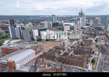 Vista aerea generale del centro di Leeds, West Yorkshire, Regno Unito. Foto Stock