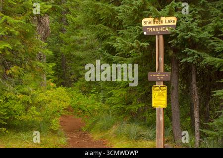 Cartello di Shellrock Lake Trail, Mt Hood National Forest, Oregon Foto Stock